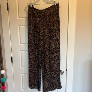 Leopard Print Wide-Leg Pants